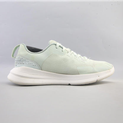 UNDER ARMOUR  ESSENTIAL