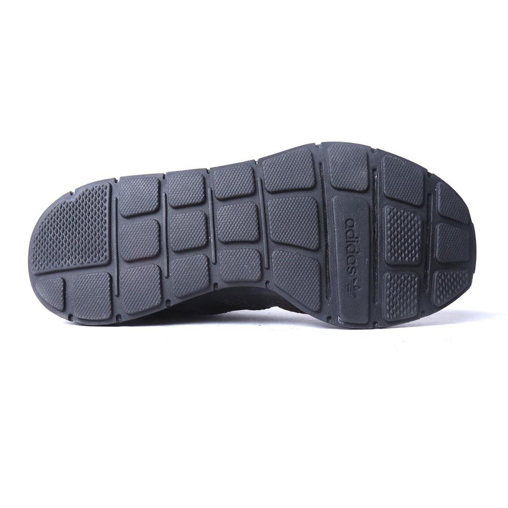ADIDAS  SWIFT RUN