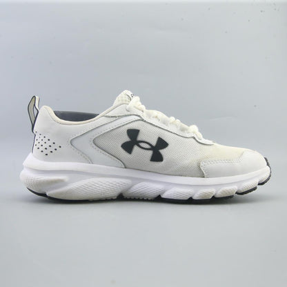 UNDER ARMOUR CHARGED ASSERT 9