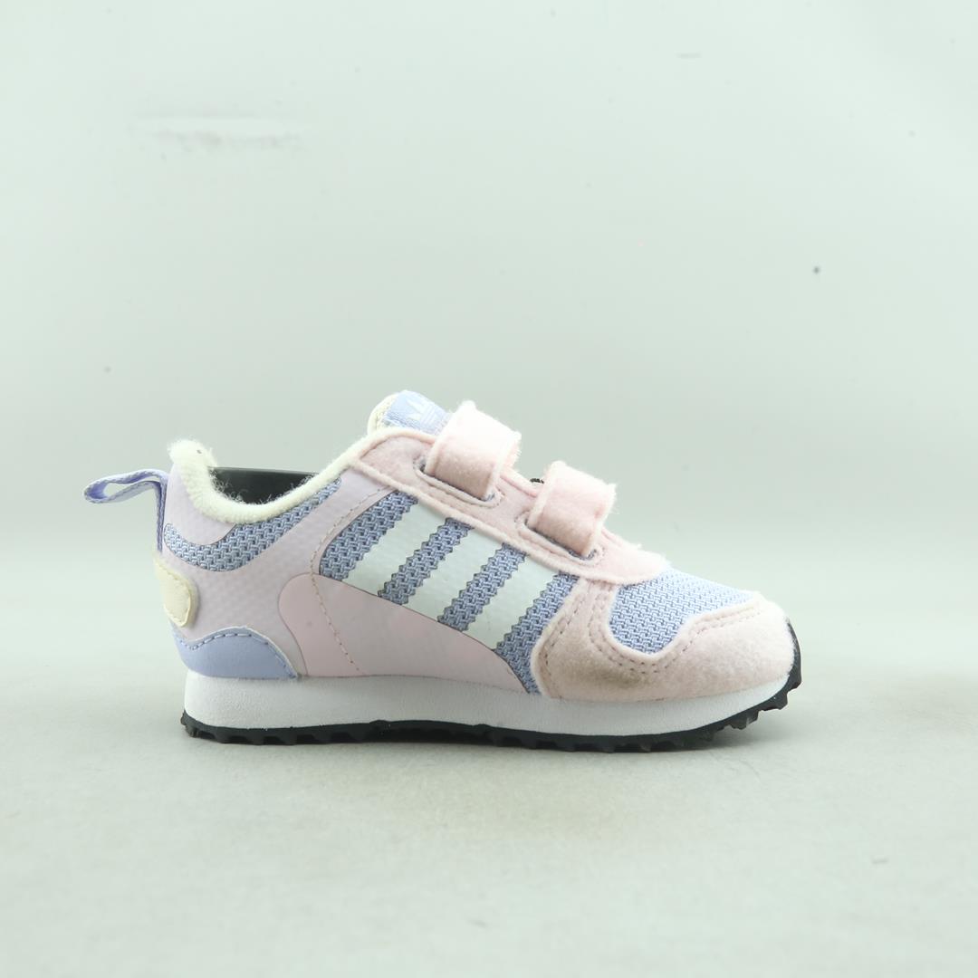 ADIDAS  ZX 700 HD CF