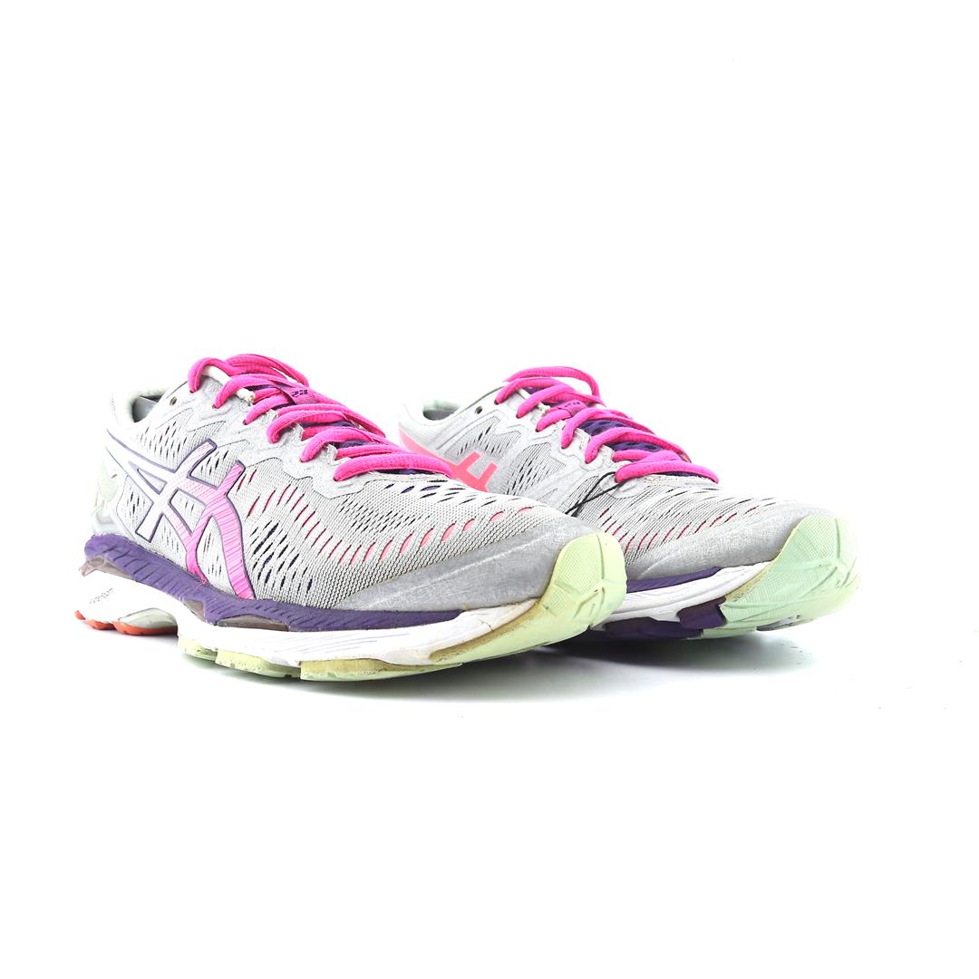 ASICS GEL-KAYANO 23