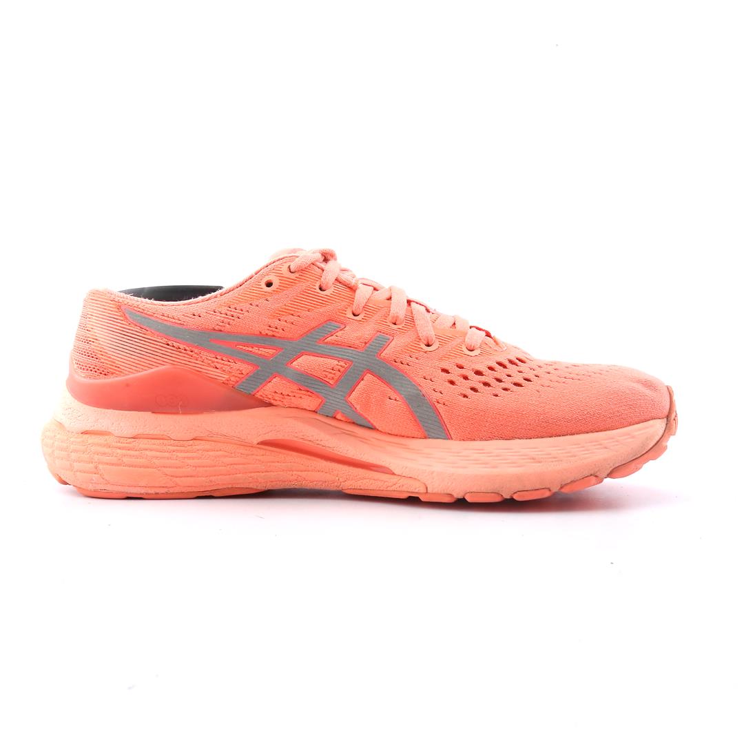 ASICS GEL-KAYANO 28