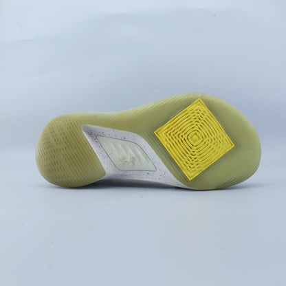 UNDER ARMOUR  CURRY 5