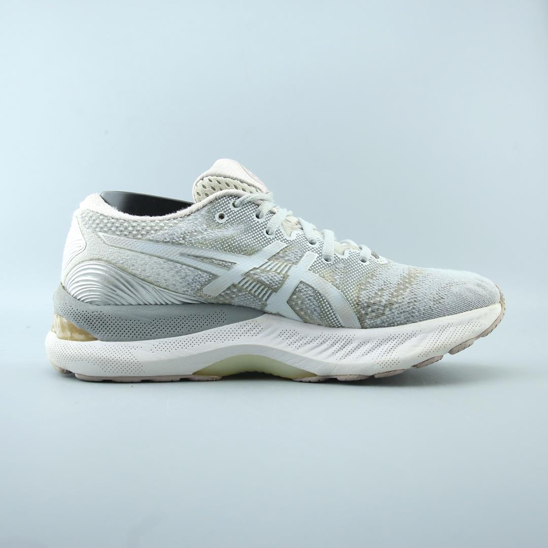 ASICS GEL NIMBUS 23