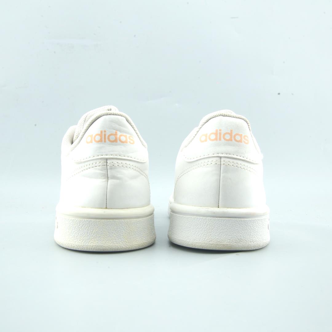 ADIDAS ADVANTAGE BASE