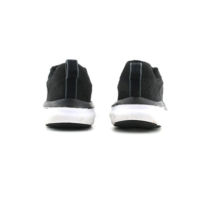 UNDER ARMOUR ASSERT 9