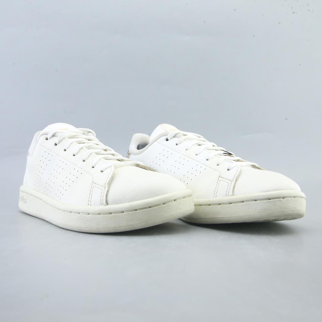 ADIDAS ADVANTAGE