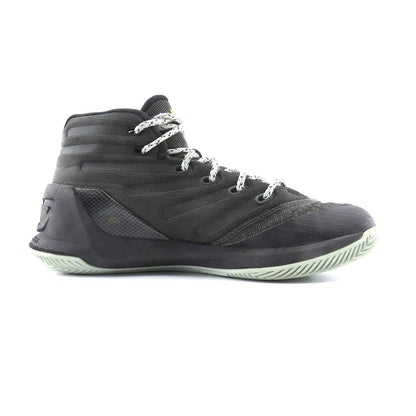 UNDER ARMOUR CURRY 3