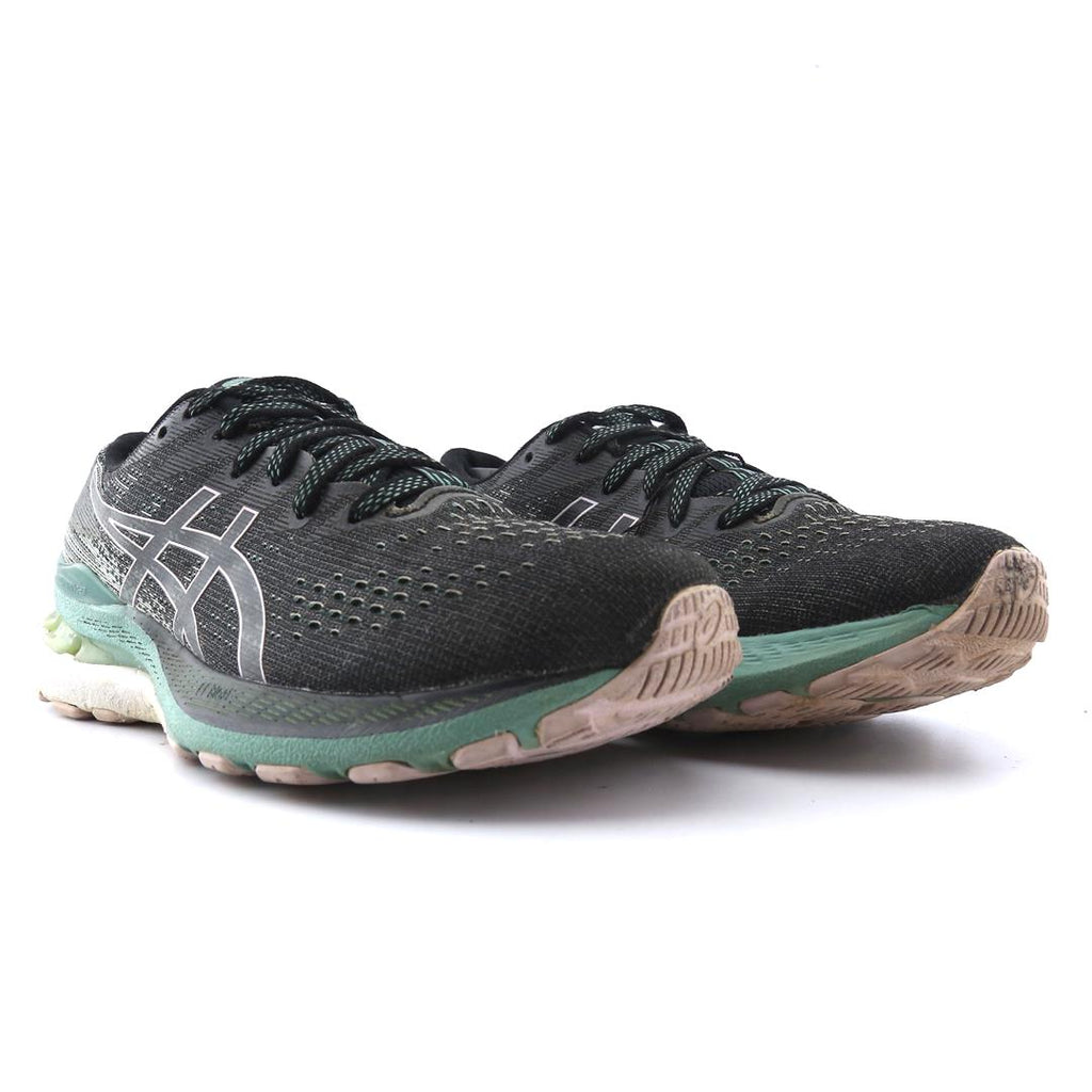 ASICS GEL KAYANO 28