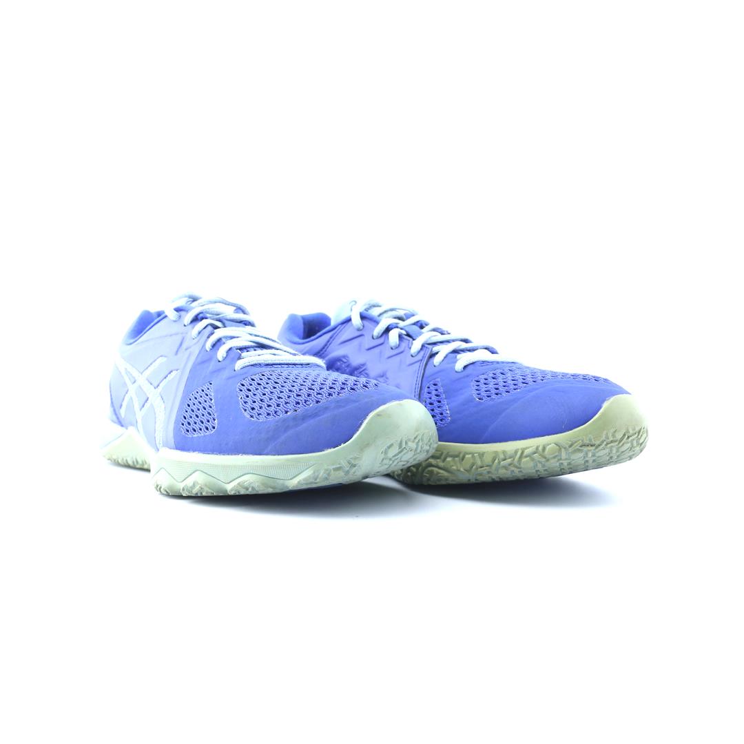 ASICS  CONVICTION X