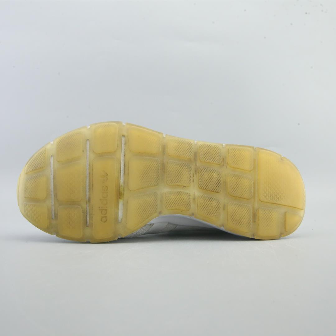 ADIDAS  SWIFT RUN X