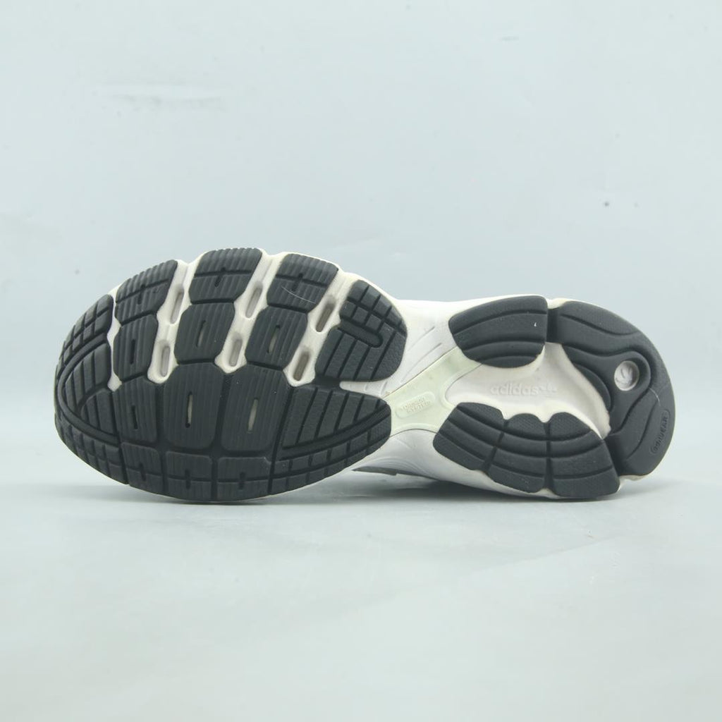 ADIDAS ASTIR