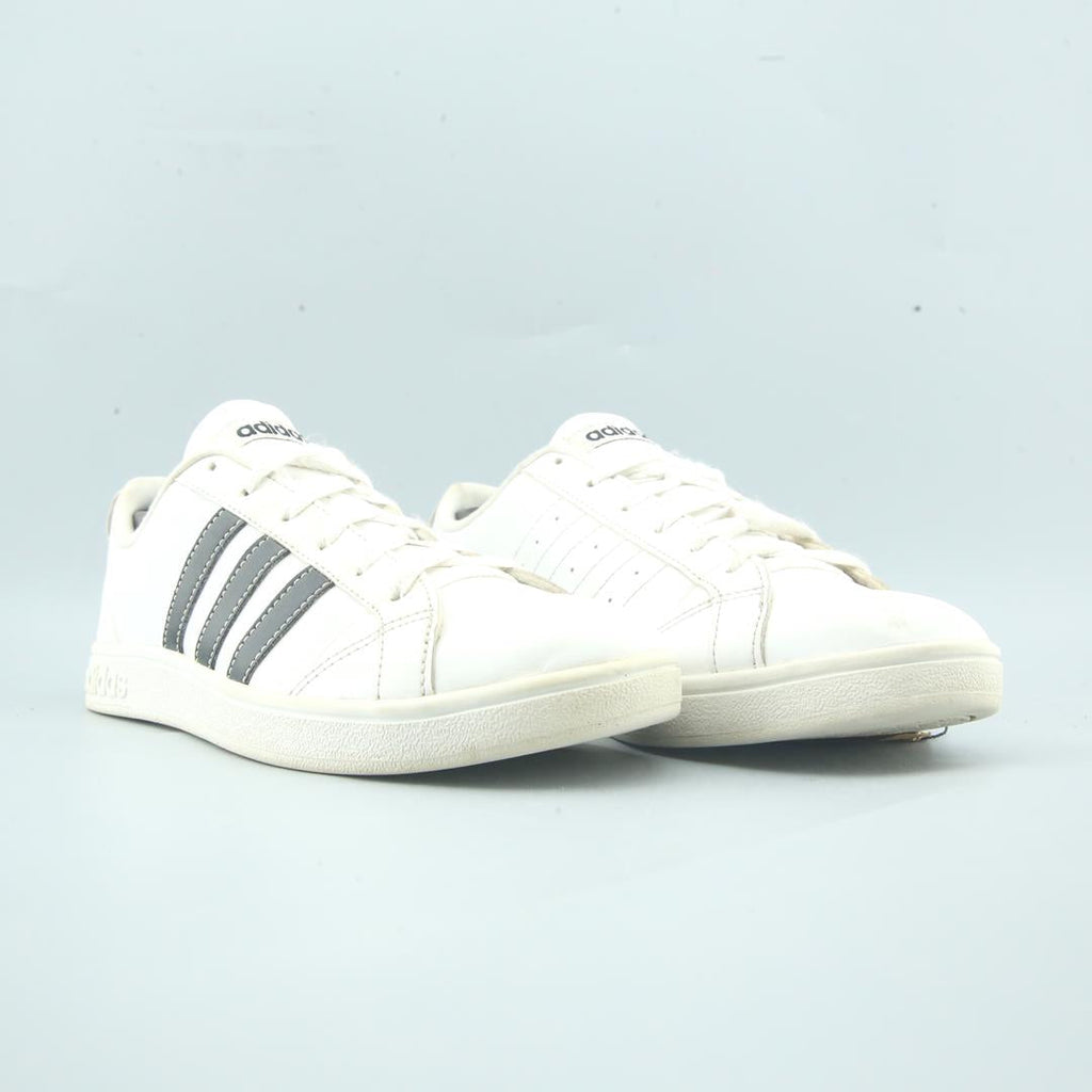 ADIDAS ADVANTAGE