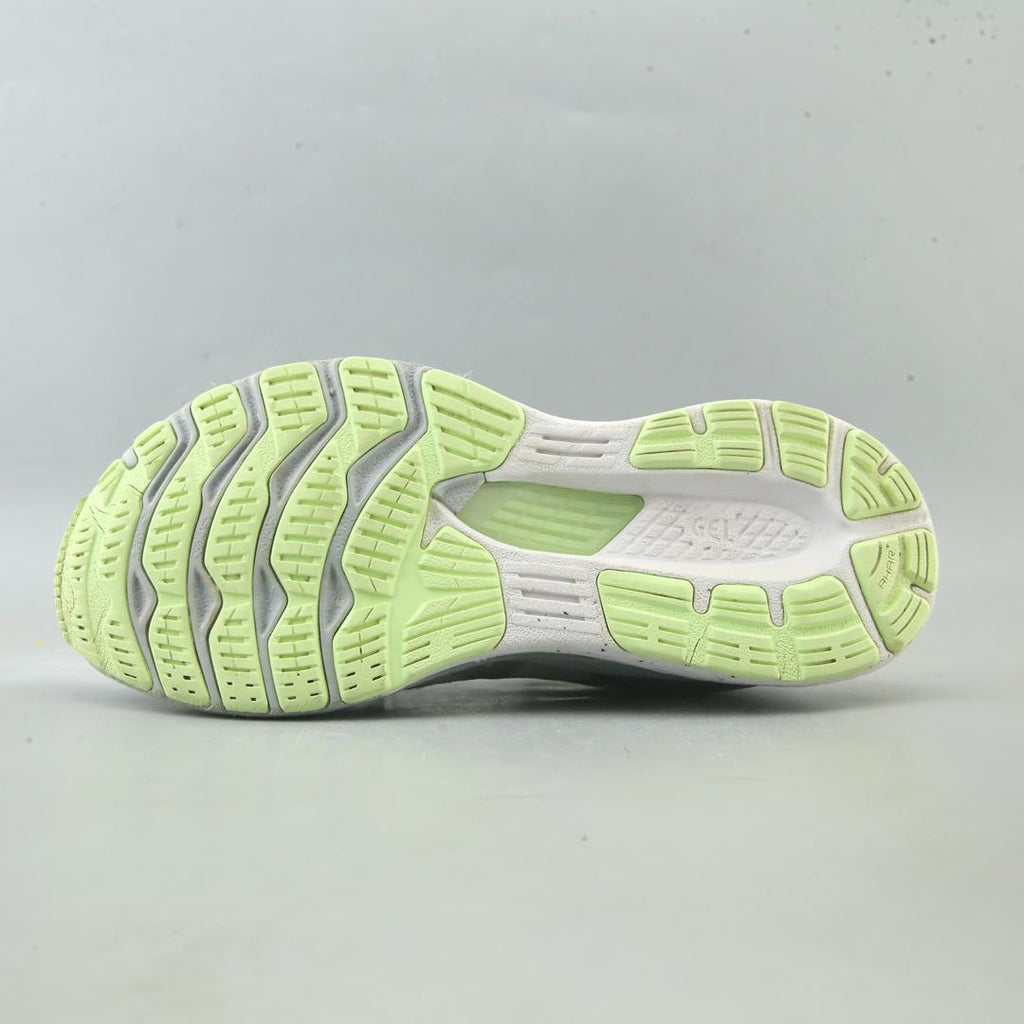 ASICS GEL KAYANO 28