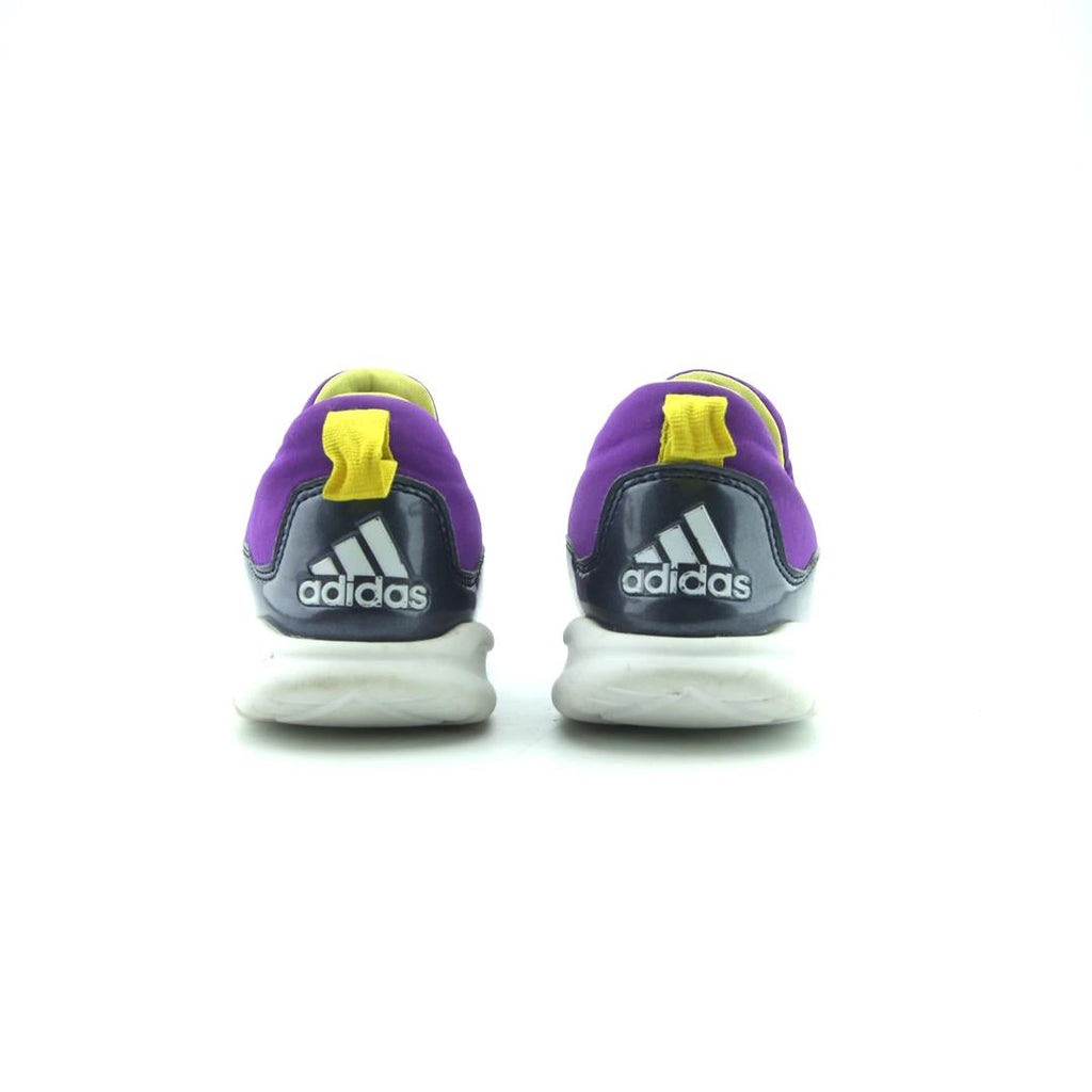 ADIDAS .