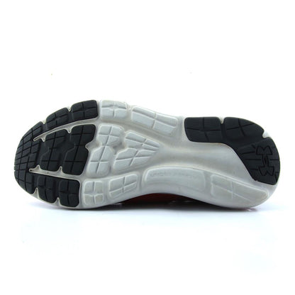 UNDER ARMOUR SURGE 3