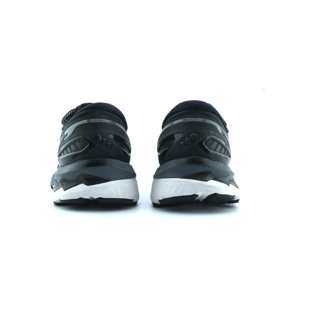 ASICS GEL KAYANO 27