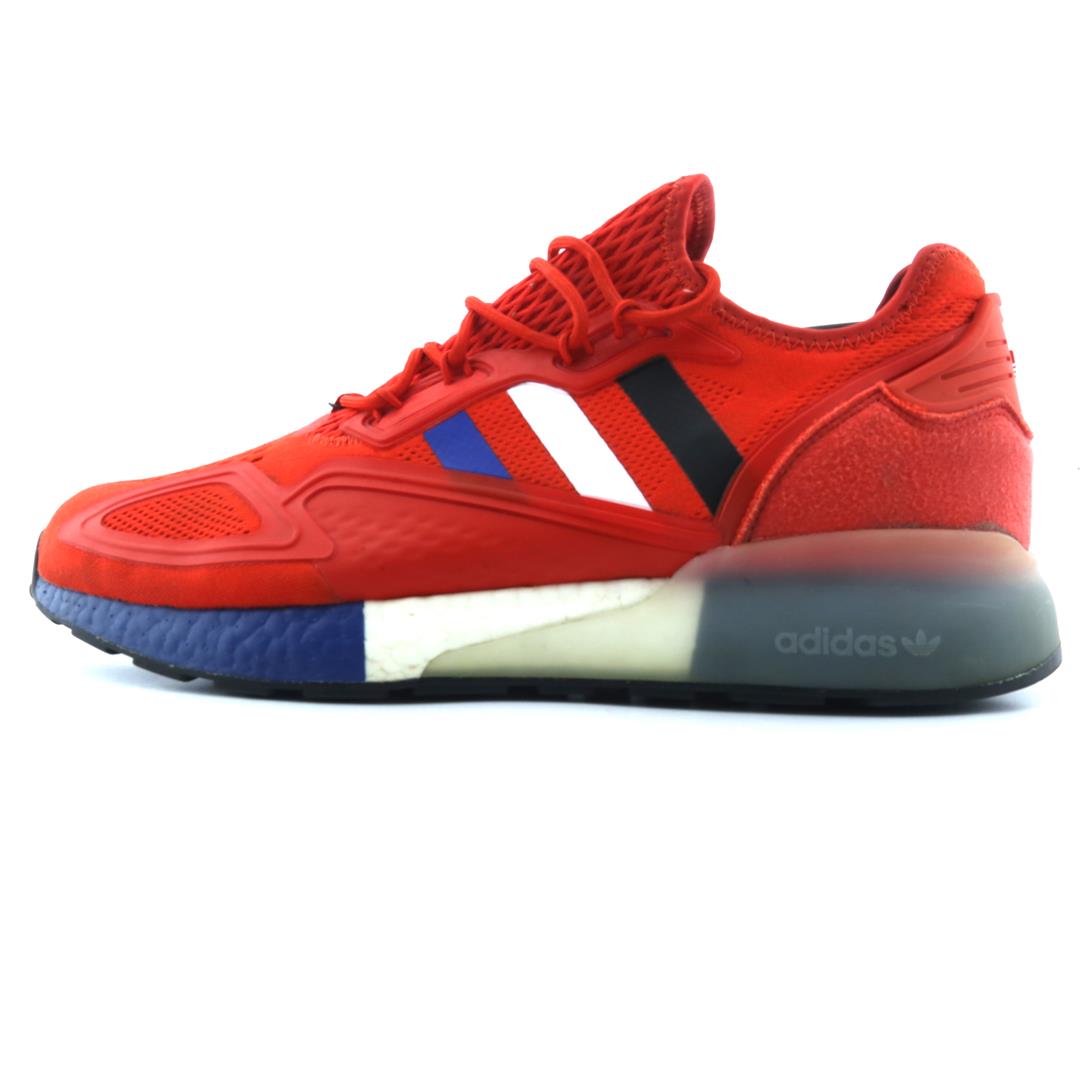 ADIDAS 2K BOOST
