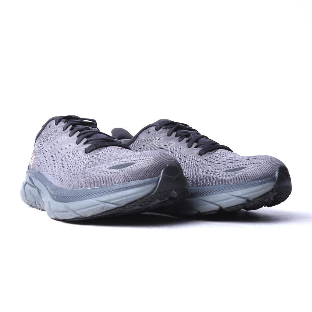 HOKA ONE ONE CLIFTON 8