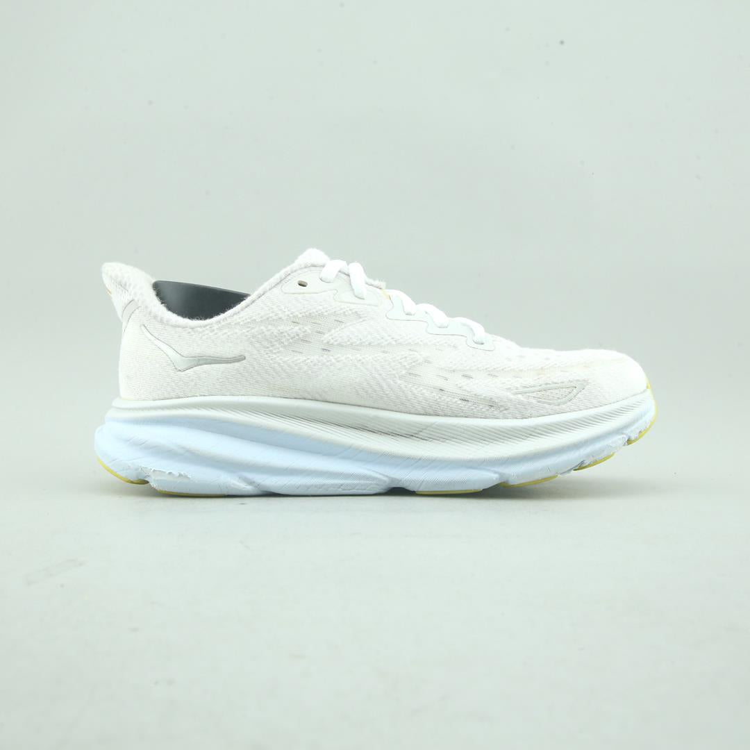 HOKA ONE ONE CLIFTON 9