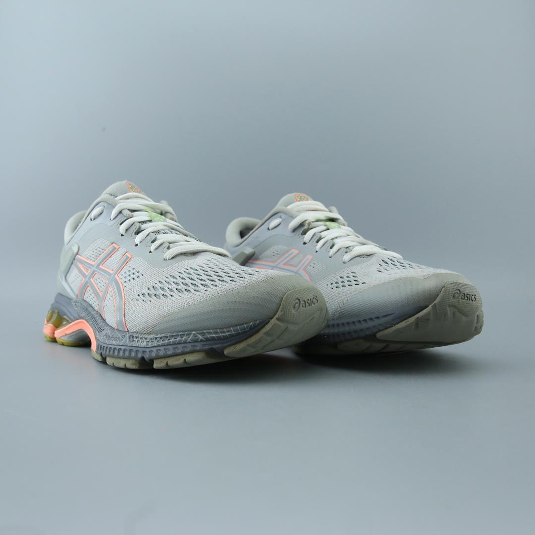 ASICS GEL KAYANO 26