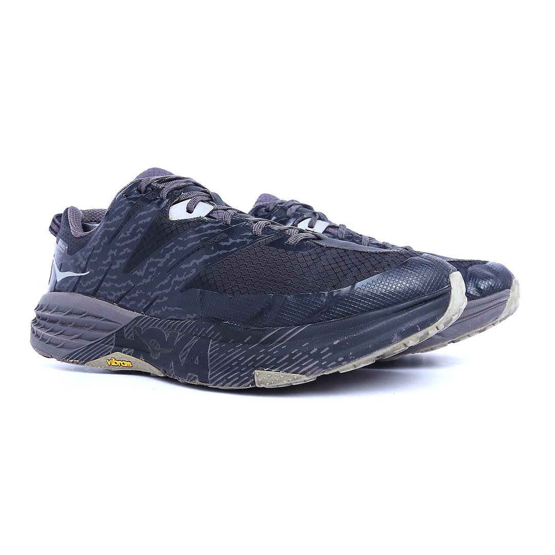 HOKA ONE ONE SPEEDGOAT 3
