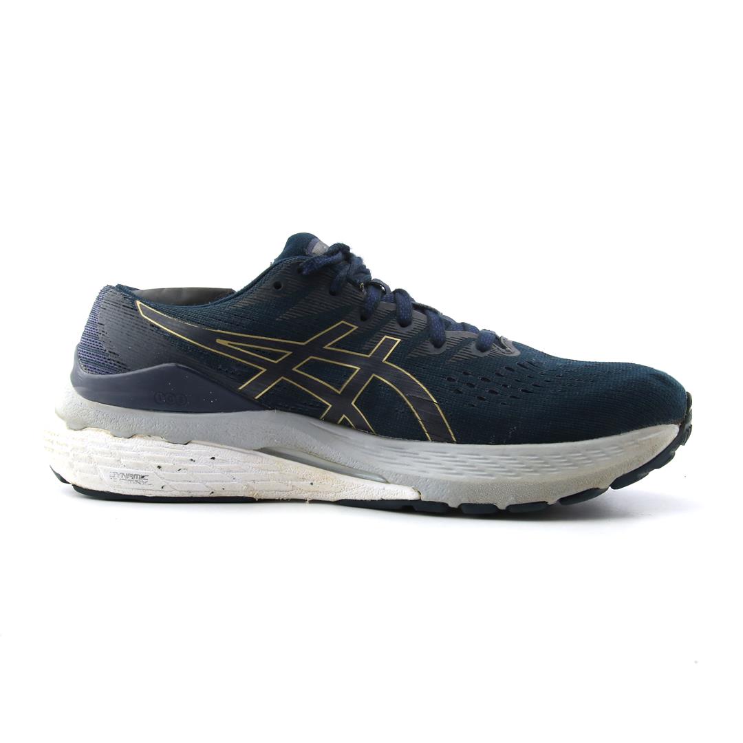 ASICS GEL-KAYANO 28