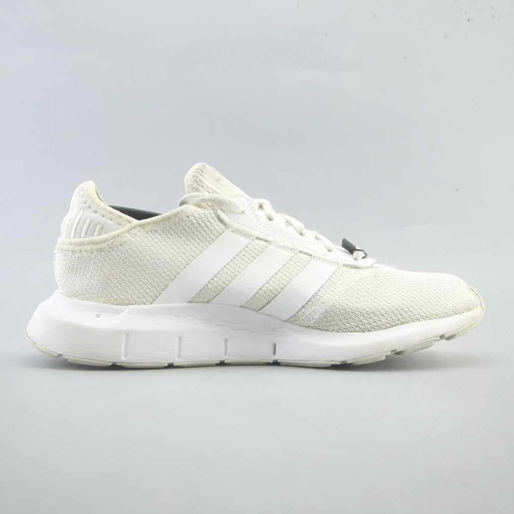 ADIDAS  SWIFT RUN X