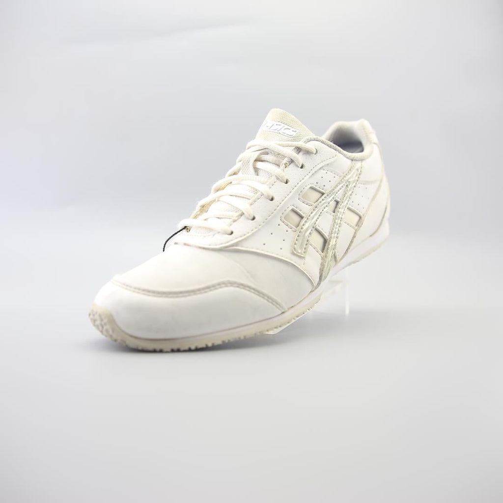 ASICS CHEER 8
