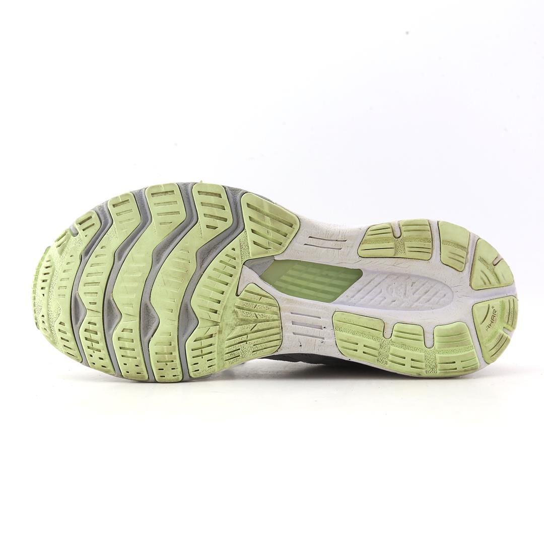 ASICS GEL-KAYANO 28