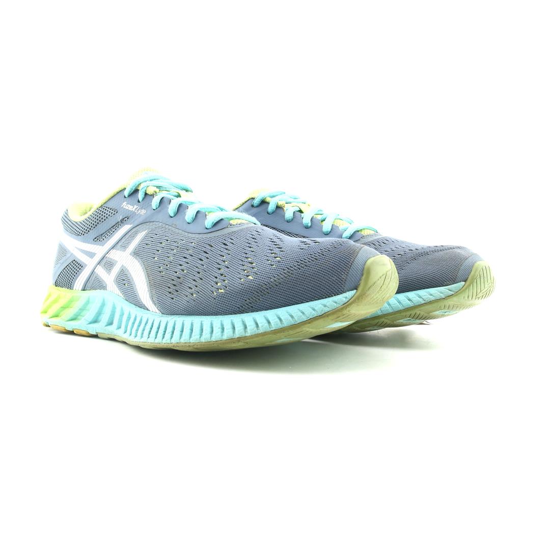 ASICS FUZEX LYTE