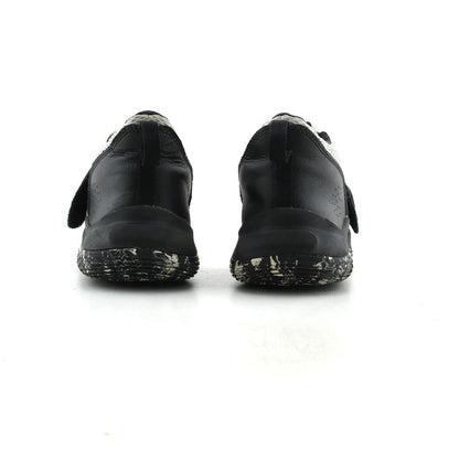UNDER ARMOUR ZONE BB