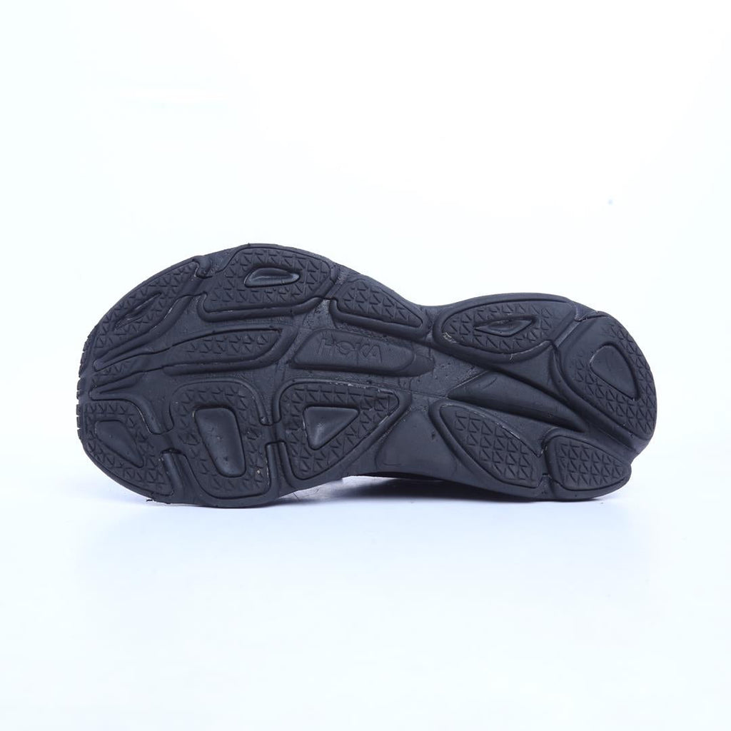 HOKA ONE ONE BONDI 8
