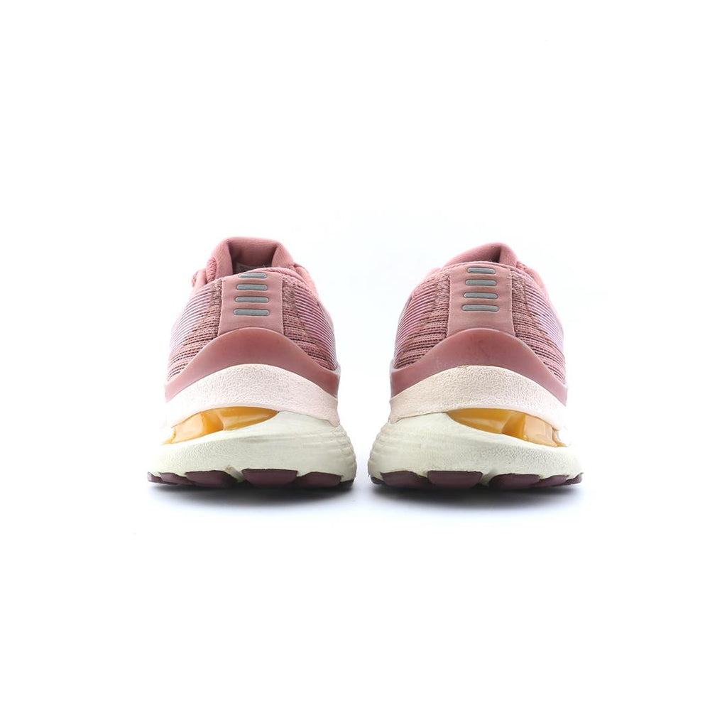 ASICS GEL-KAYANO 28
