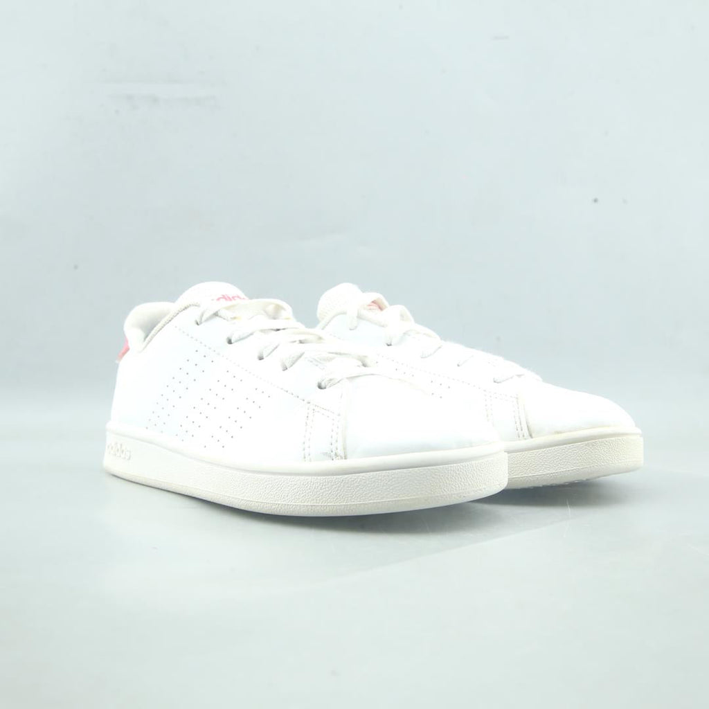 ADIDAS ADVANTAGE