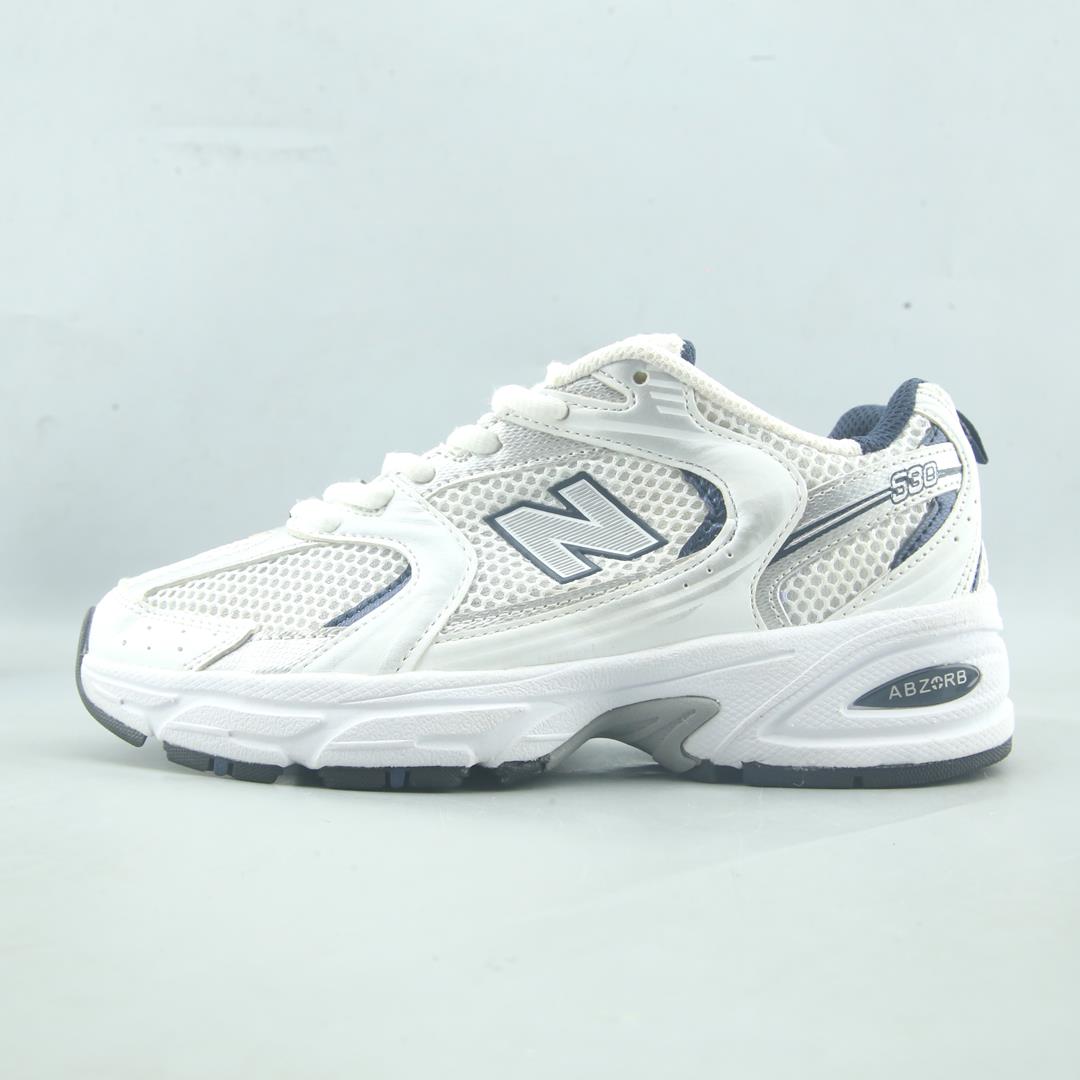 ADIDAS 530