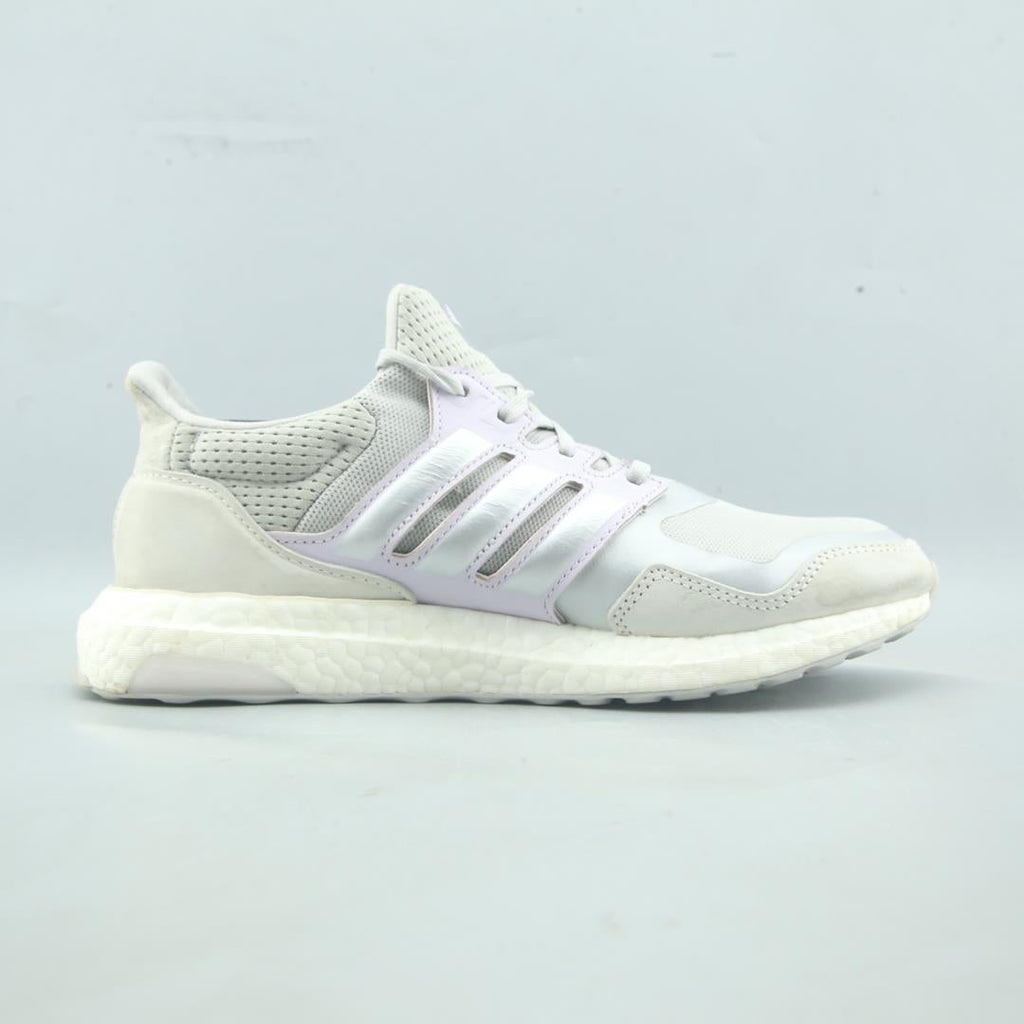ADIDAS  ULTRA BOOST DNA