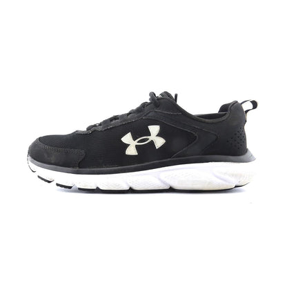 UNDER ARMOUR ASSERT 9