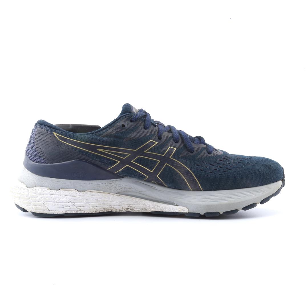 ASICS GEL-KAYANO 28