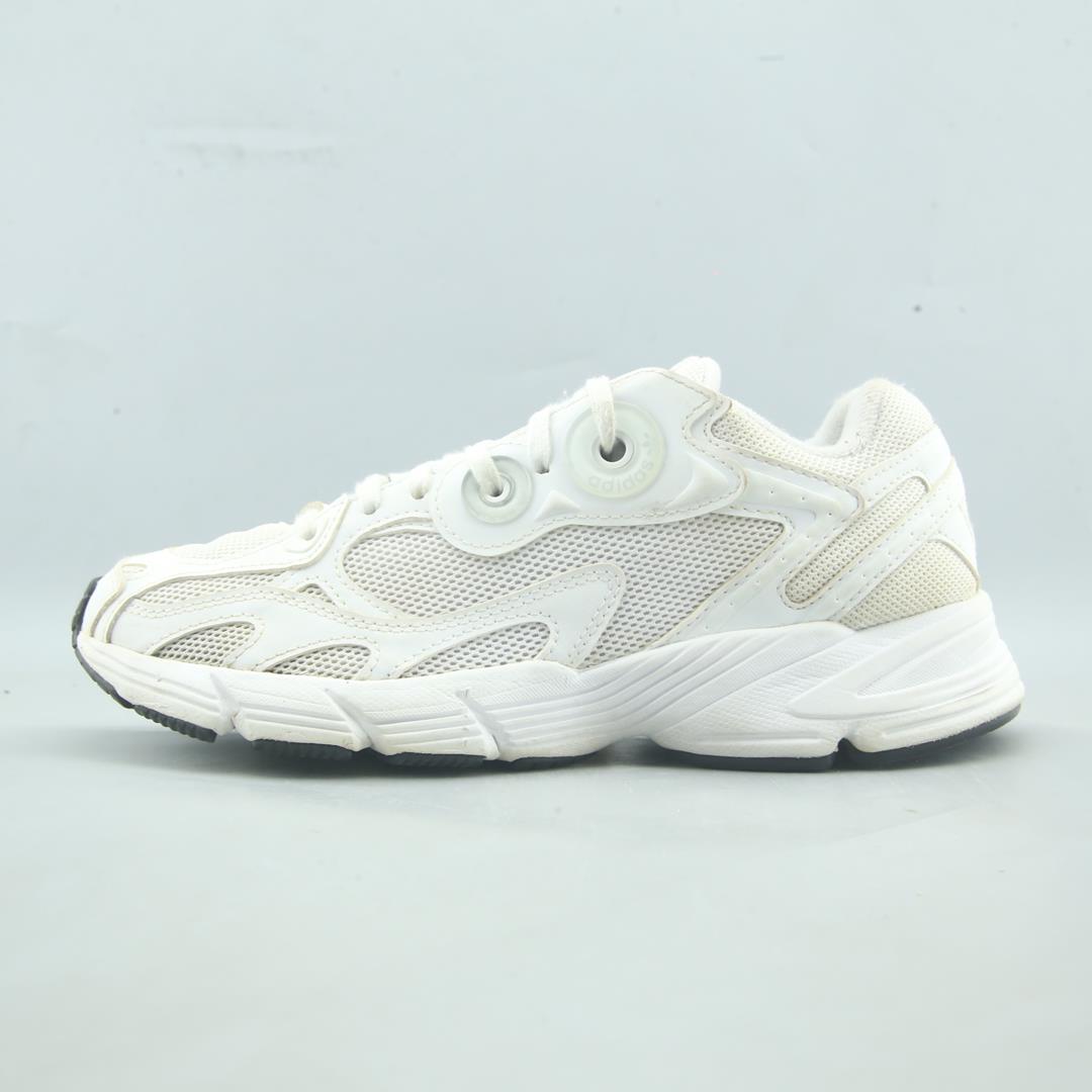 ADIDAS ASTIR