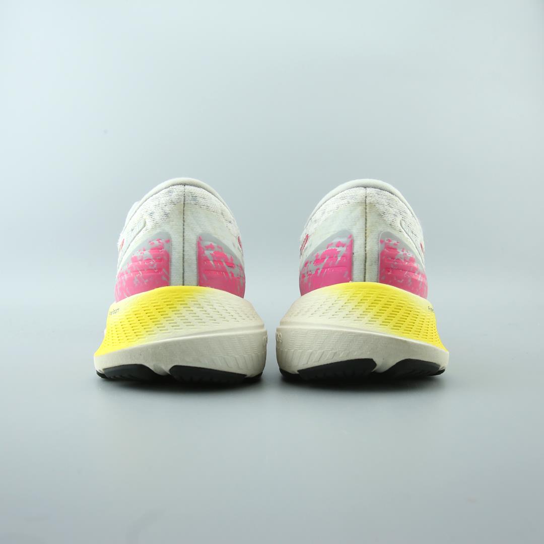 ASICS GEL KAYANO LITE