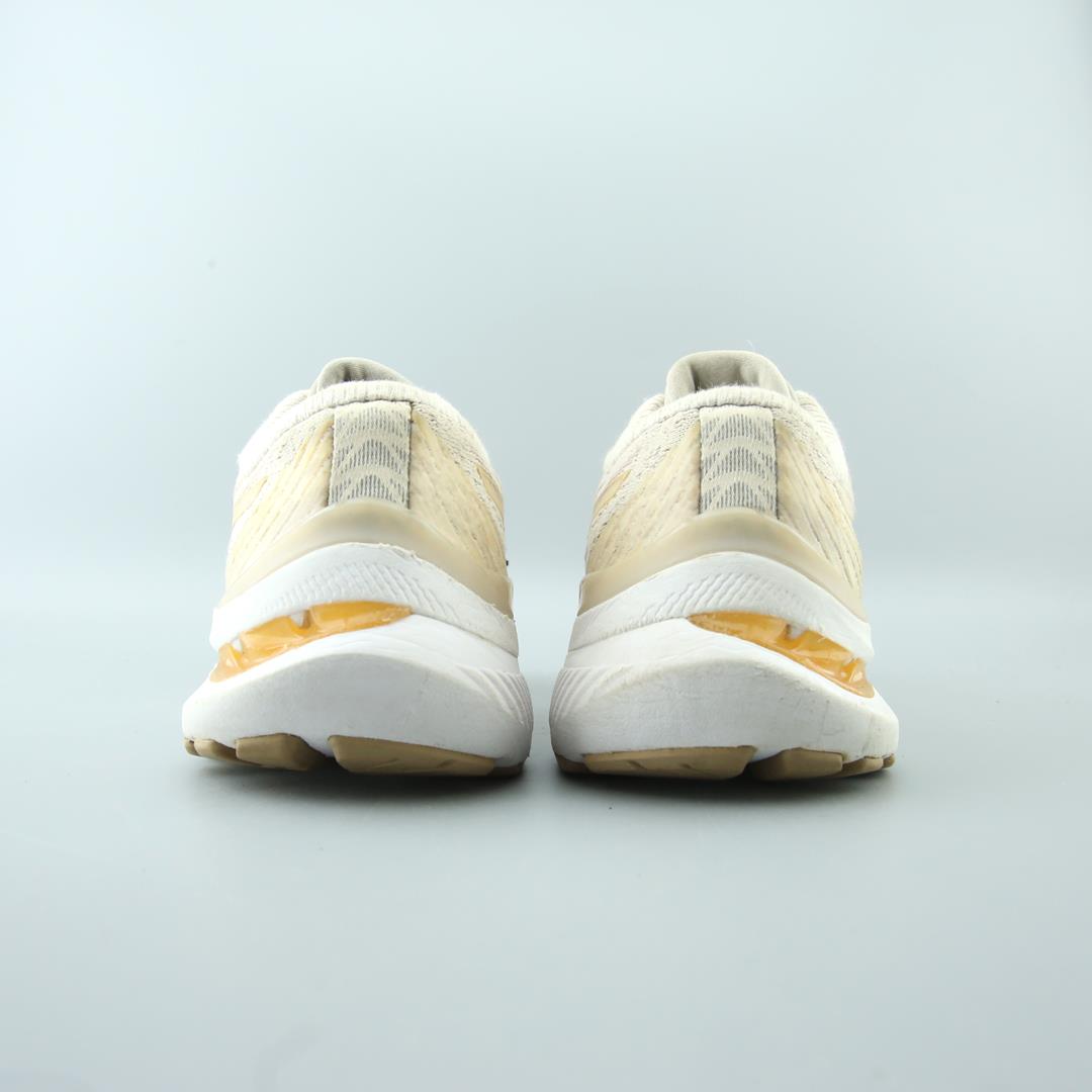 ASICS GEL KAYANO 29