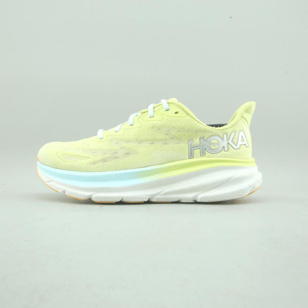 HOKA ONE ONE CLIFTON 9