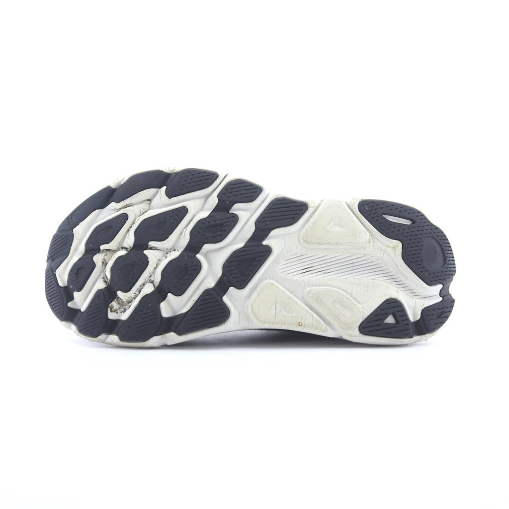 HOKA ONE ONE CLIFTON 9