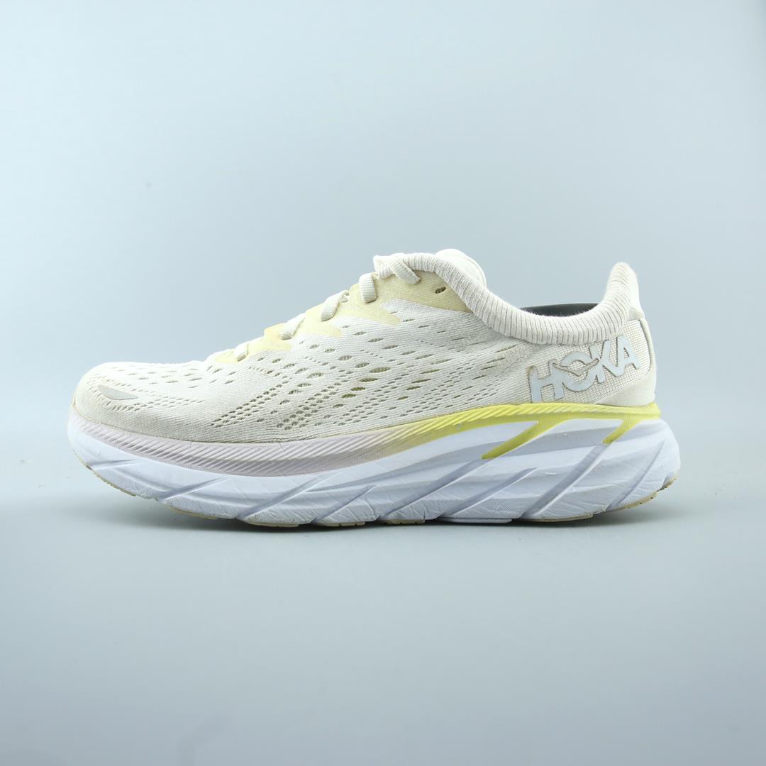 HOKA ONE ONE CLIFTON 8
