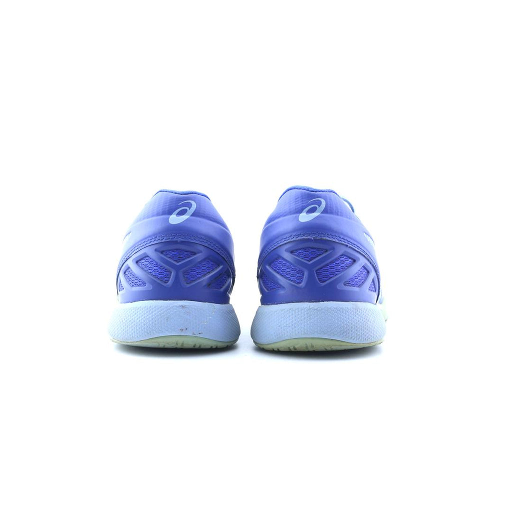 ASICS  CONVICTION X