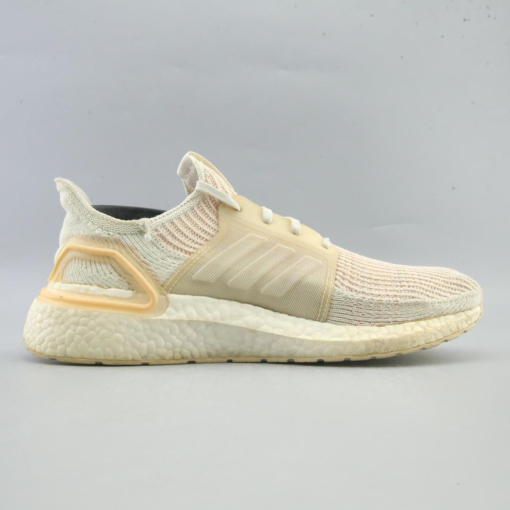 ADIDAS  ULTRA BOOST 19