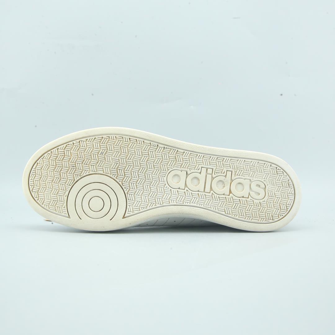 ADIDAS ADVANTAGE