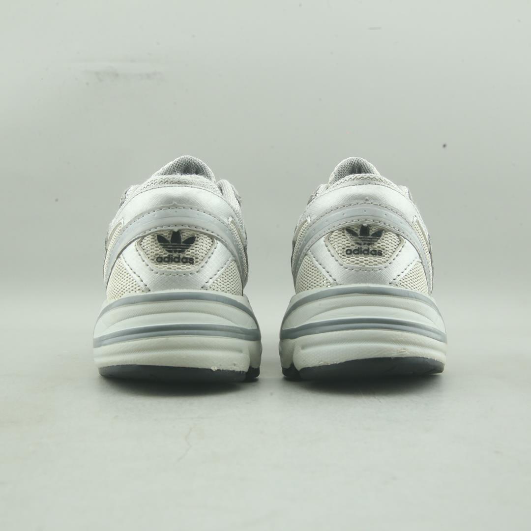 ADIDAS ASTIR