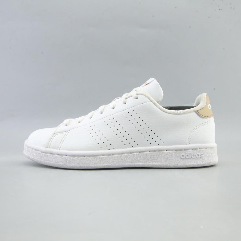 ADIDAS ADVANTAGE